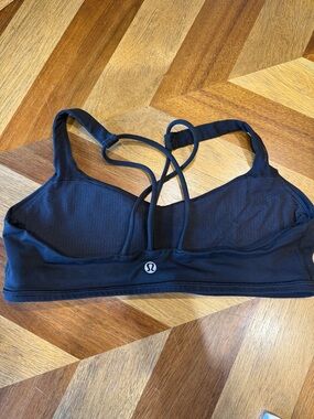 Lululemon Black Strappy Low-Impact Sports Bra no pads